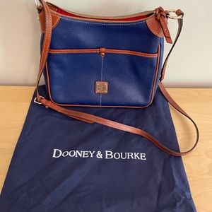 Dooney & Bourke Cross Body purse